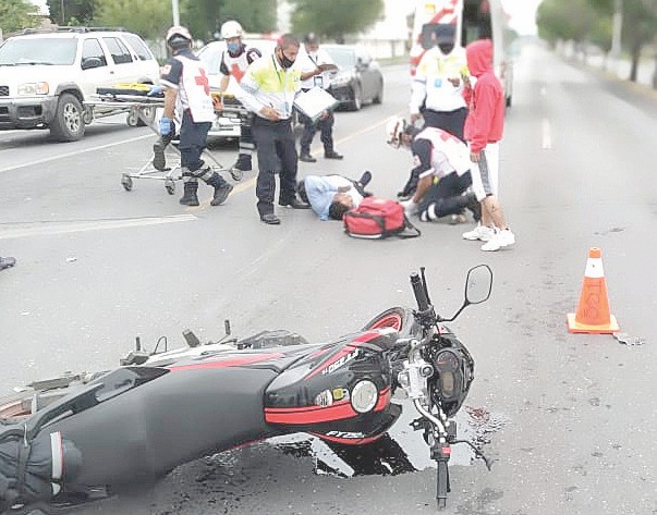 Estrella Su Moto Y Termina Grave En Nld Sentido N