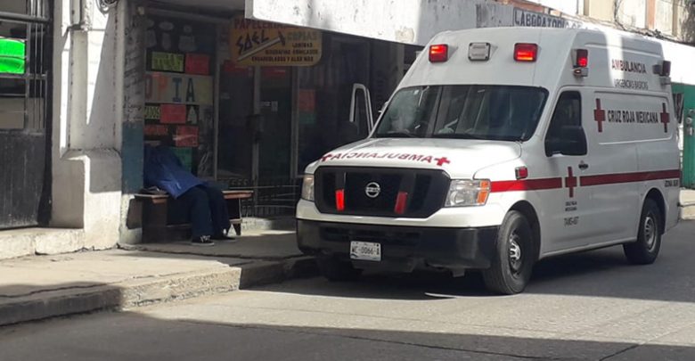 Hombre Muere Sentado En Una Banca Del Centro De Tampico Sentido N