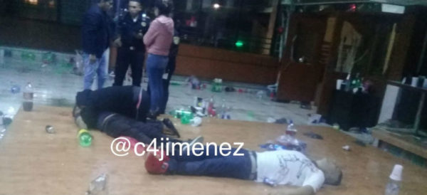 Video Balacera En Bar Deja 2 Muertos Sentido Común