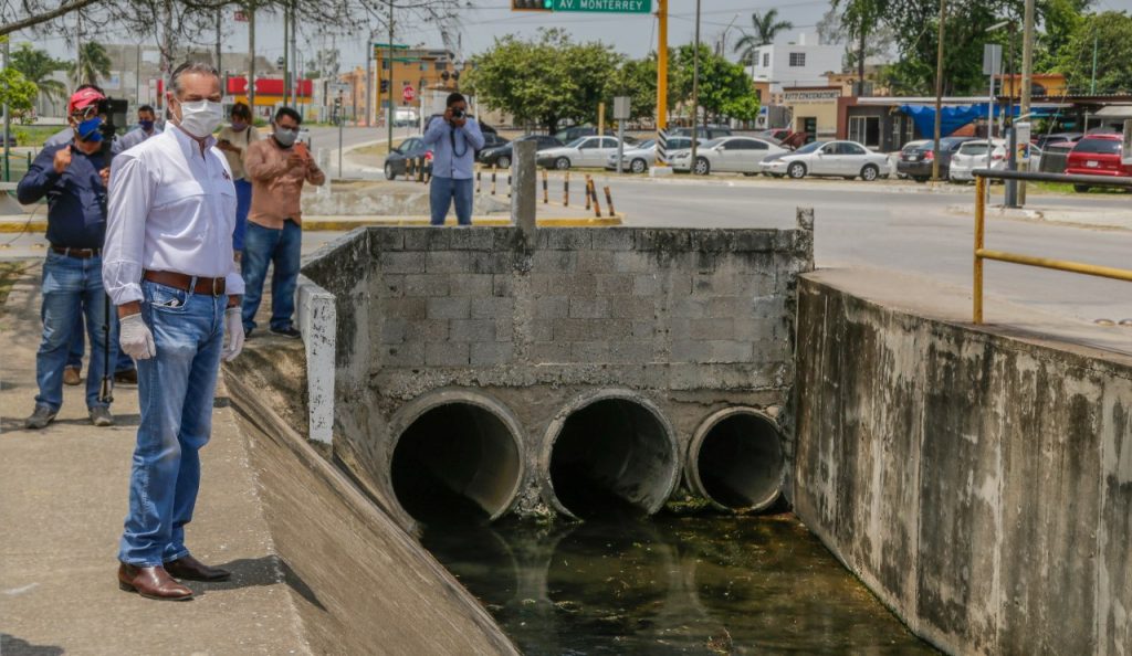 Avanza Ciudad Madero en la limpieza y desazolve de la red pluvial ...