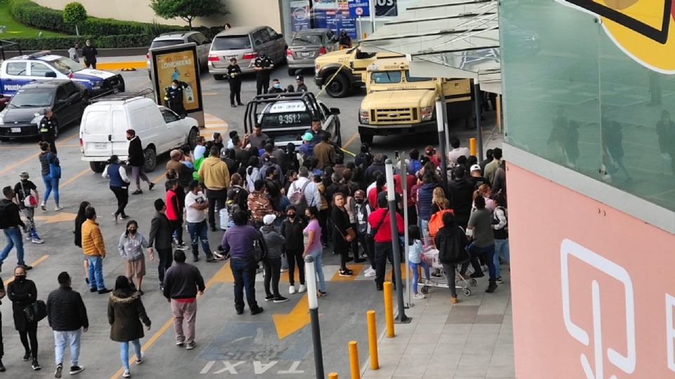Balacera en un centro comercial de Naucalpan deja dos heridos – Sentido ...
